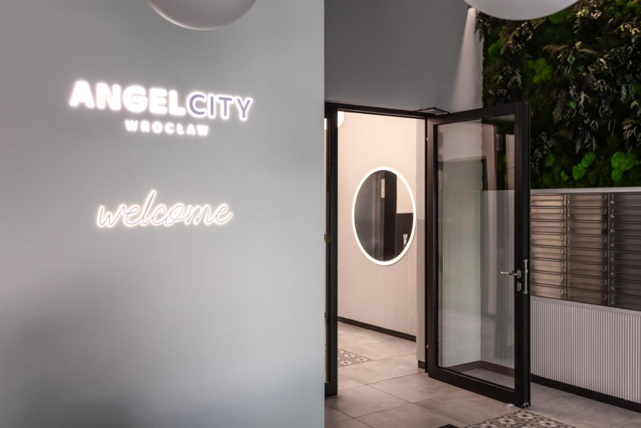 Luxurycity Apartment With Terrace Breslavia Exterior foto