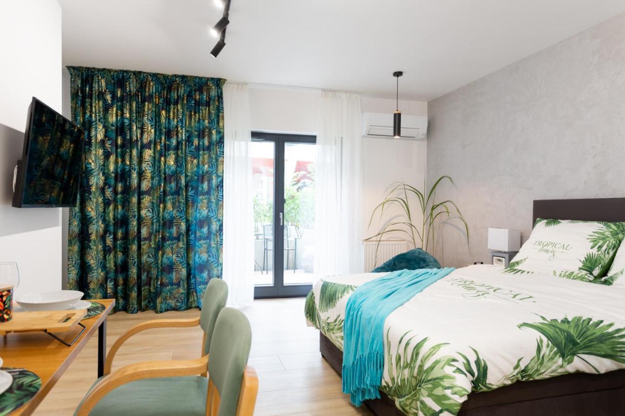 Luxurycity Apartment With Terrace Breslavia Exterior foto